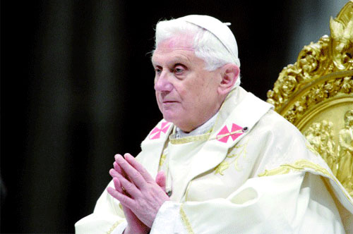 Noël 2012 : Joseph Ratzinger remet en cause la date de naissance du Christ