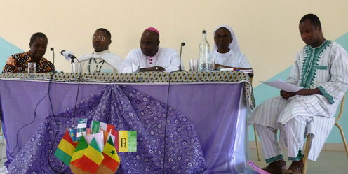 Assemblée Générale à Mater Christi : Les religieux et religieuses donnent un exemple d’intégration.