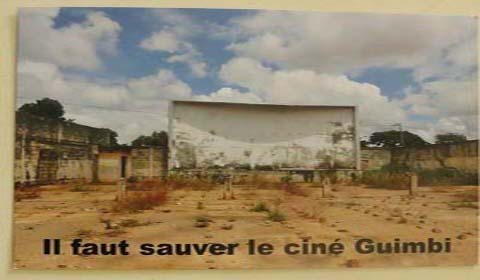                          QUEL CINEMA POUR QUELLES POLITIQUES PUBLIQUES EN AFRIQUE ? :     Le boiteux qui veut conduire l’aveugle