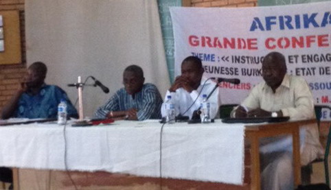 Université de Ouagadougou : L’instruction et l’engagement au cœur du débat.