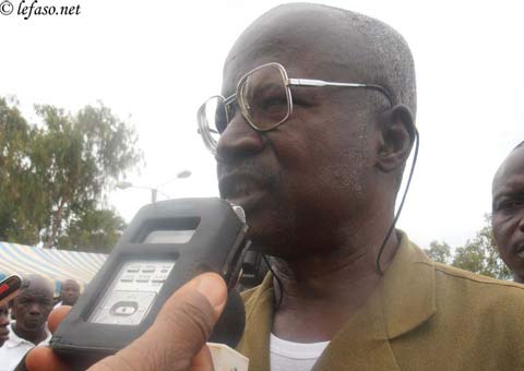 Meeting CCVC à Bobo-Dioulasso :   « Le pouvoir Compaoré a décidé de tuer Bobo-Dioulasso », dixit Gustave Somda