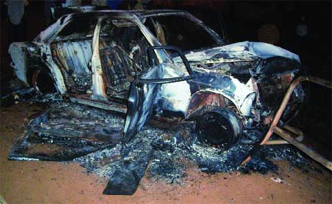 Accident de la circulation à Ouagadougou : Un mort, trois blessés et un véhicule incendié à Tanghin