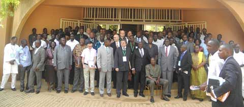 Recherche en population et santé en Afrique subsaharienne  francophone : vers un programme doctoral régional