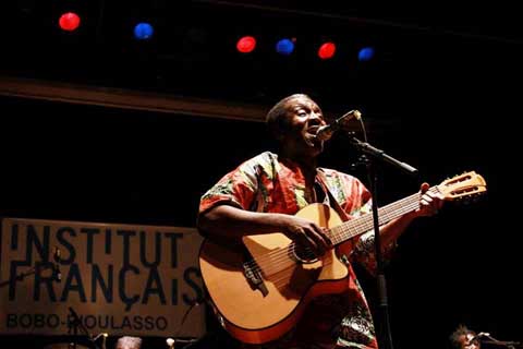 Victor  Seydou Démé, artiste chanteur à propos de la SNC Bobo-2014 : « Je ne peux pas les obliger à me prendre en compte » 