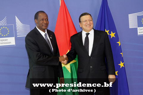 Blaise Compaoré au 4ème Sommet Union européenne-Afrique de Bruxelles (Belgique)