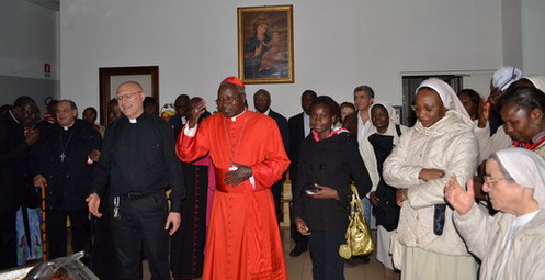 Religion : Le cardinal Philippe Ouédraogo « prend possession » de sa paroisse de Rome 