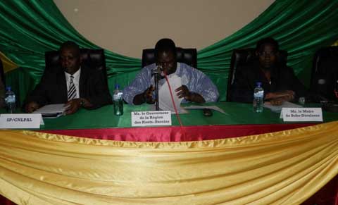 Bobo : La commission nationale de lutte contre la prolifération des armes légères sensibilise
