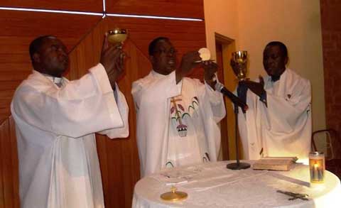 Fin de mandat au CSC : l’Union catholique de la presse-Burkina rend grâce au Seigneur avec Béatrice Damiba