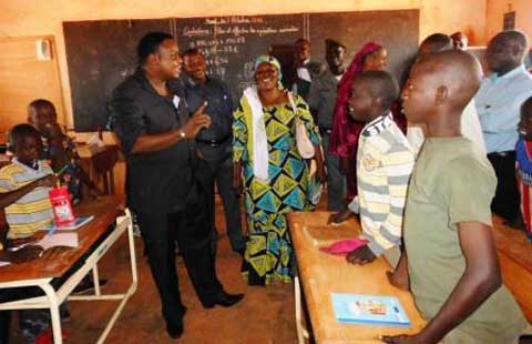 Arrondissement n°2 de Bobo : Ibrahim Sanon touche du doigt les réalités de l’éducation dans les écoles primaires