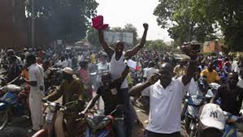 Transition politique au Burkina : l’urgence recommande la prudence !
