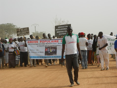 Quartier Bonheur-ville (Ouaga) :  Un cross populaire citoyen comme mode d’interpellation citoyenne