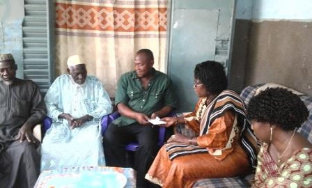 Soutien aux victimes de l’Insurrection populaire : La famille de Saidou Sawadogo a reçu les condoléances du gouvernement