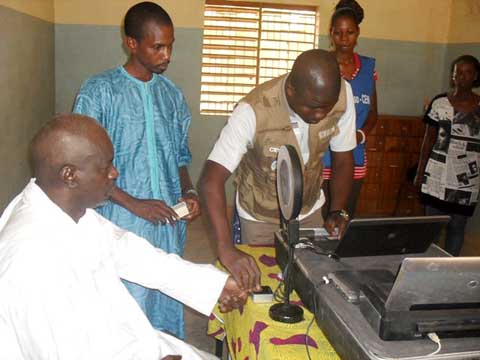 Révision exceptionnelle des listes électorales : Chérif Sy appelle tous les Burkinabè en âge de voter à se faire enrôler