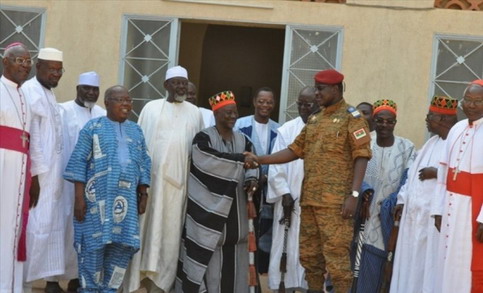Crise Zida/Armée : Et voici le Burkina une fois de plus entre les mains des sages