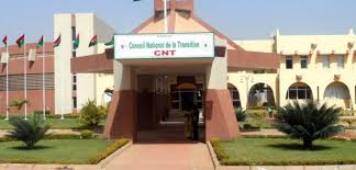 Mise en accusation d’anciens dignitaires par le CNT : Le Gouvernement de la Transition appelle à la modération