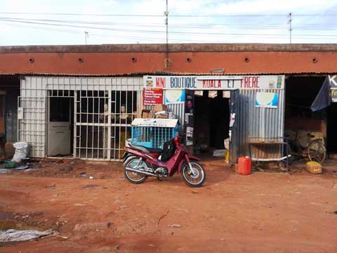 Banditisme à Ouagadougou : Deux individus emportent plus de 600 000 F CFA d’une boutique