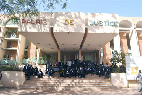 Suspension des activités dans les différentes juridictions du Burkina  