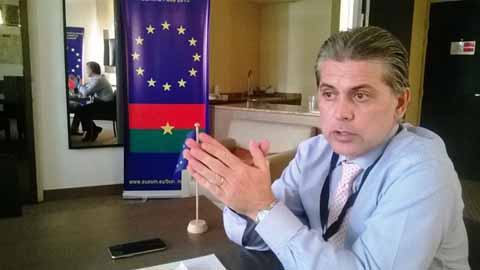 Scrutin couplé : « L’histoire du Burkina a décrété qu’un petit retard était nécessaire … », dixit le  Chef Observateur  Adjoint de la Mission d’Observation électorale de l’UE au Burkina, Tommaso Caprioglio