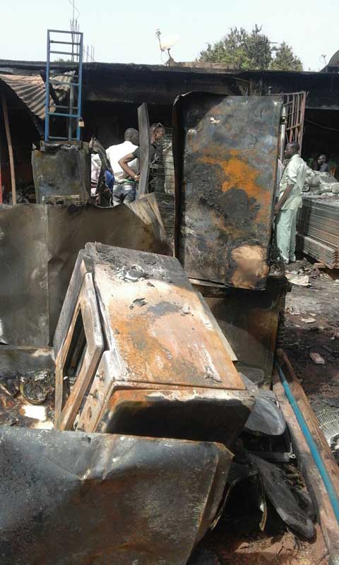 Grand marché de Bobo-Dioulasso : Un incendie fait des dégâts dans cinq magasins 