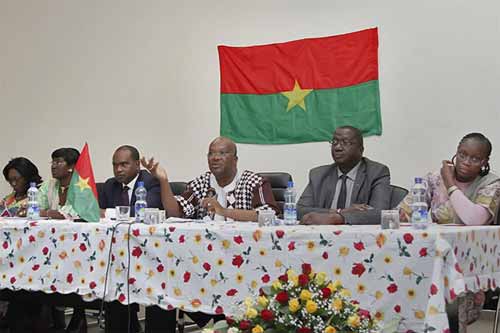 Roch Marc Christian KABORE aux Burkinabè d’Ethiopie : « Si aujourd’hui nous sommes l’objet d’attaques, c’est parce que la trêve qui était une forme de collusion entre le régime de Blaise COMPAORE et ses mouvements est terminée ».