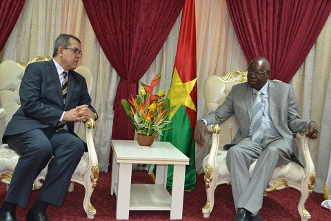Assemblée nationale : Salifou Diallo reçoit l’ambassadeur d’Algérie au Burkina et la ministre nigérienne des affaires étrangères