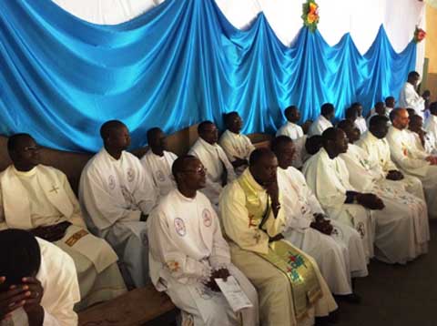 Célébration de la messe chrismale Ouagadougou