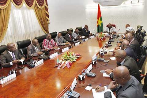 Conseil des ministres extraordinaire : Les ministères désormais dotés de « secrétaires généraux adjoints »