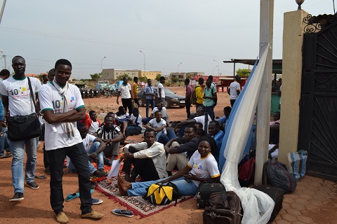 Charles Dagou, étudiant tchadien à 2iE : « Même s’il faut qu’on crève de faim, on crèvera de faim à l’ambassade »