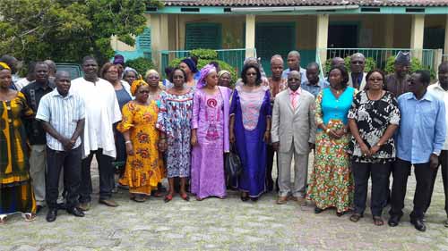 Simon Compaoré et Rita Bogoré face aux personnels de l’Ambassade et du Consulat général à Abidjan : 