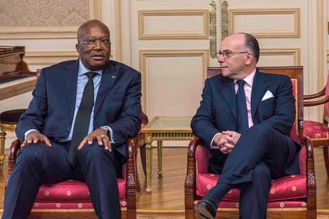 Roch Kaboré à Paris : La question sécuritaire au centre de l’entretien avec le ministre français de l’Intérieur
