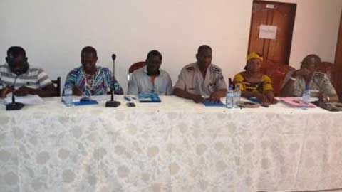 Banfora : La « Police citoyenne » au cœur des échanges entres flics et acteurs de la société civile 