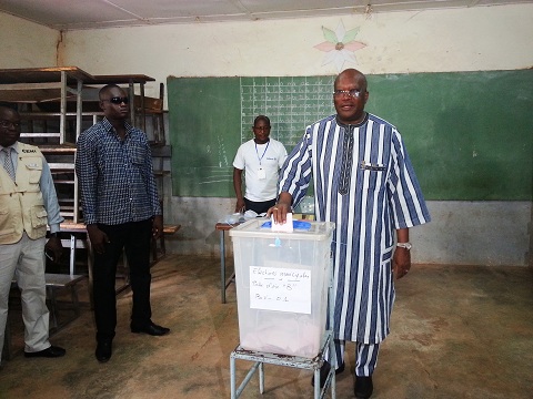Violences électorales : « C’est la première fois que nous avons franchi le Rubicond », regrette le président Rock Marc Christian Kaboré