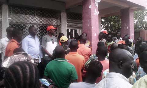 Arrondissement n°8 : Des militants du MPP réclament la reprise des votes