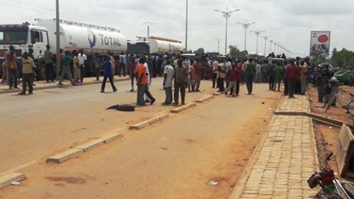 Des manifestants exigent la libération des Koglweogo arrêtés dans le quartier Zongo de Ouagadougou