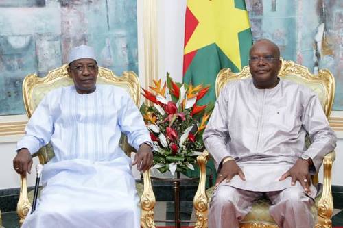 Le Président Roch  KABORE à l’investiture du Président Idriss DEBY ITNO du Tchad et au Congo pour une visite d’amitié et de travail