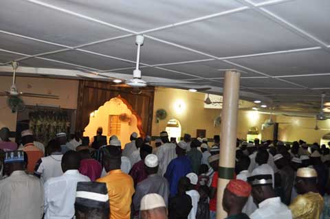 Tabaski à Ouagadougou : Les ahmadis appellent à la sensibilisation et à la formation contre le terrorisme