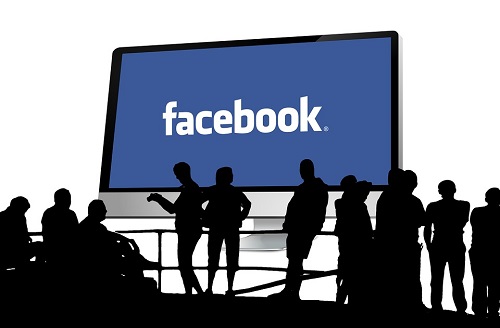 Réseaux sociaux : Facebook en croisade contre la désinformation