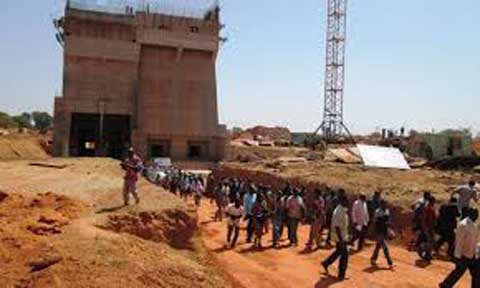 Relance des travaux du barrage de Samendéni : Le gouvernement multiplie les efforts en vue de la mise en eau le 31 octobre 2017