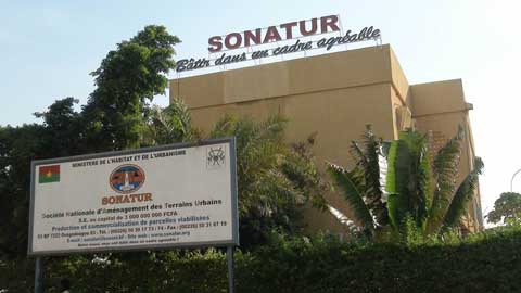 Opération de vente de parcelles de la SONATUR : Les éclairages du ministre Maurice Dieudonné Bonané devant la représentation nationale