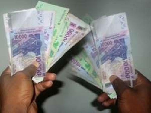 Fuite des capitaux : Plus de 1053 milliards de francs CFA sortis du Burkina entre 1970 et 2012