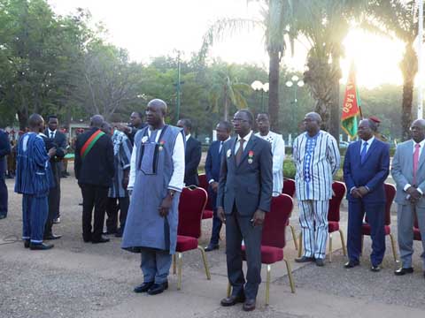 Burkina : Le Premier ministre Thiéba a reçu sa première distinction 