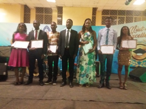 Nuit de l’excellence : L’USTA a récompensé ses meilleurs étudiants