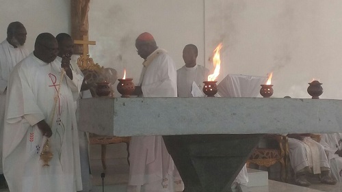 Centre spirituel Notre Dame des Pauvres : Le Cardinal Philippe Ouedraogo a dédicacé la chapelle Sainte Bernadette de Oubriyaoghin