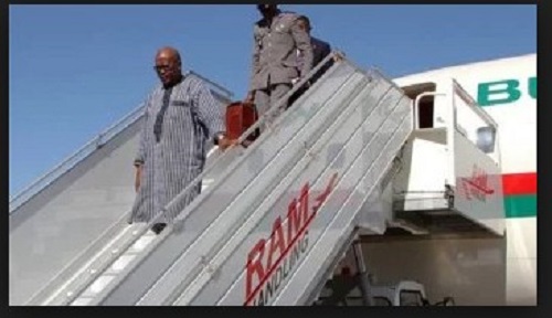 Achat d’un avion présidentiel : le président Kaboré rassure qu’il n’en est rien