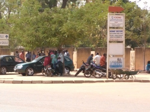 Ministère de l’économie : Des agents observent un sit-in d’une semaine