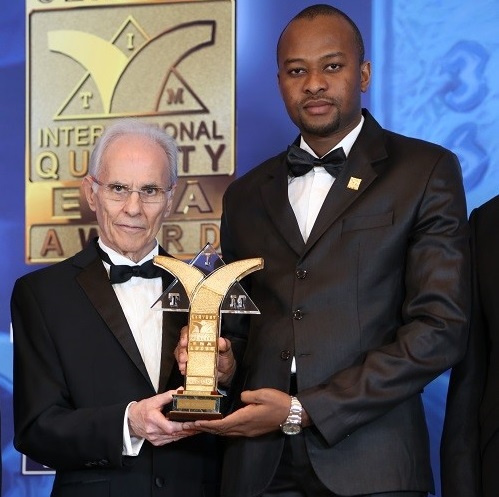 Jeunesse et entreprenariat : CAAFER international reçoit le Century ERA Award  dans la catégorie Gold