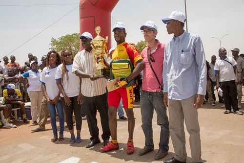 2ème édition de la Course cycliste PeriSan : Seydou Bamogo vainqueur pour la deuxième fois