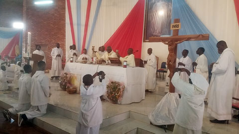 Fête de la divine miséricorde : « Toute famille chrétienne est une église domestique », Cardinal Philippe Ouedraogo, Archevêque de Ouagadougou