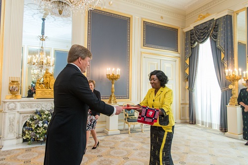 Coopération Burkina Faso - Pays-Bas : L’ambassadeur Jacqueline Marie Zaba/Nikiéma a présenté ses lettres de créance au roi Willem-Alexander