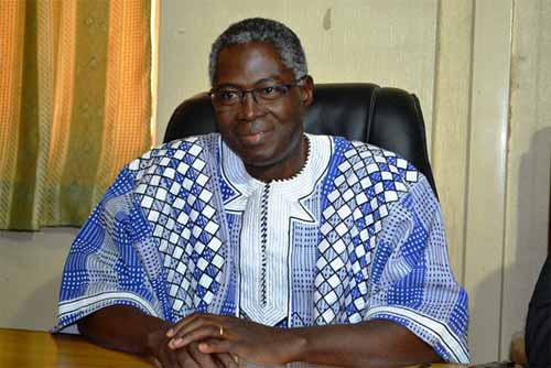 Enseignement secondaire privé au Burkina : Adama Bayala interpelle le ministre Jean Martin Coulibaly 